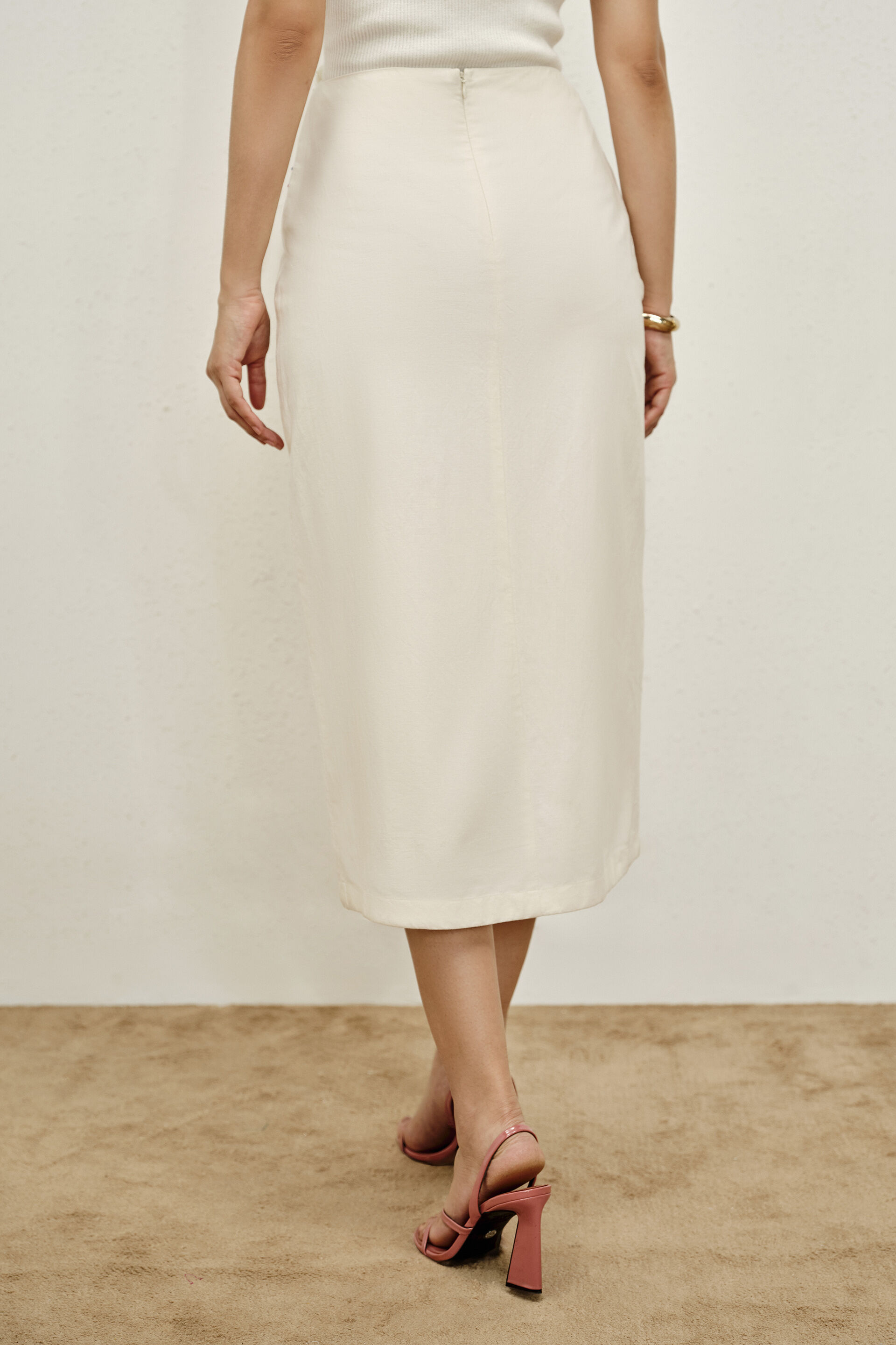 Scallop Embroidered Pencil Skirt in Natural, Natural, image 4
